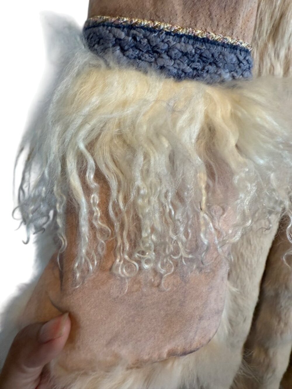 Vintage Vera Pelliccia Rabbit Fur Suede Cape Poncho Artistic Embroidery RARE - Picture 15 of 16